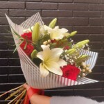 Liliums y Rosas en Ramo