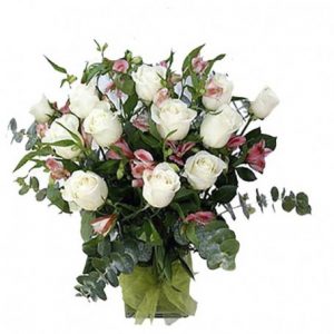 Arreglo Condolencias Rosas y Alstromelias - Floreria Encactus Vina del Mar