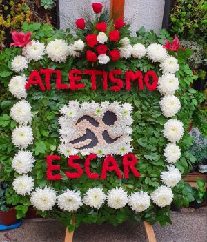 Condolencias Personalizado Grande Corona de Flores - Floreria Encactus Vina del Mar