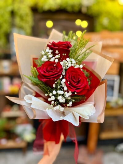 3 Corazones en Rosas