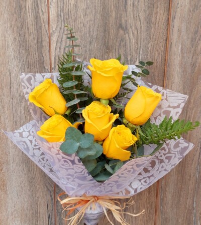 Bouquet toques de amor Amarillo