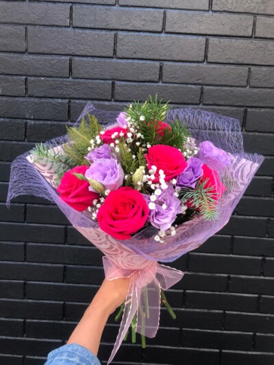 Ramo Rosas Fucsias y Lisianthus