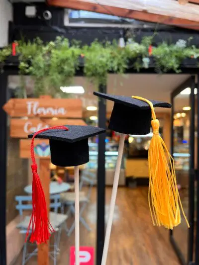 birrete de graduación para ramos - Floreria Encactus Vina del Mar