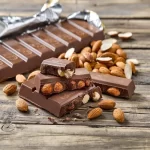 Sahne nuss 250 grs Barra de chocolate de 250 g con almendras Sahne nuss 250 grs Barra de chocolate de 250 g con almendras