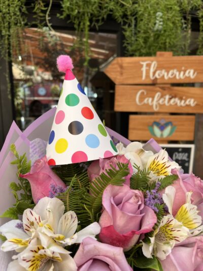 Sombrero cumpleañero 🥳 - Floreria Encactus Vina del Mar