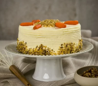 Torta Torta Bizcocho Zanahoria Nuez 15 Porciones - Floreria Encactus Vina del Mar