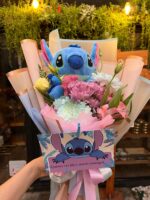 Bouquet Lilo y Stitch. Elige peluche celeste o rosado.