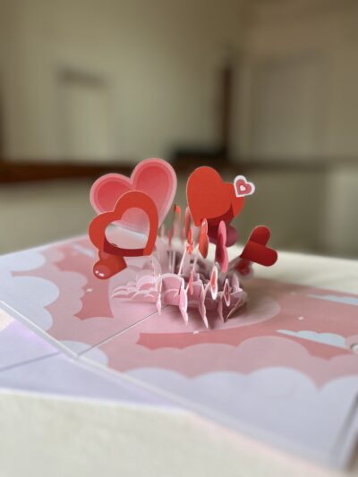 Tarjeta Pop up - Explosión de Corazones - Floreria Encactus Vina del Mar